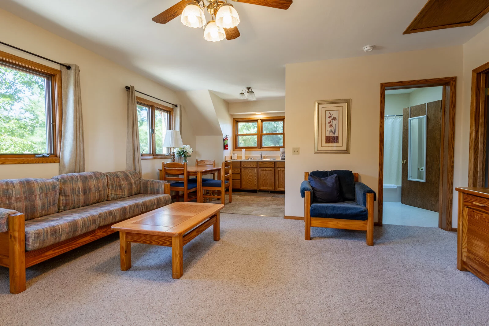  2025/02/christian-writing-center-apartment-2024-1.jpg 