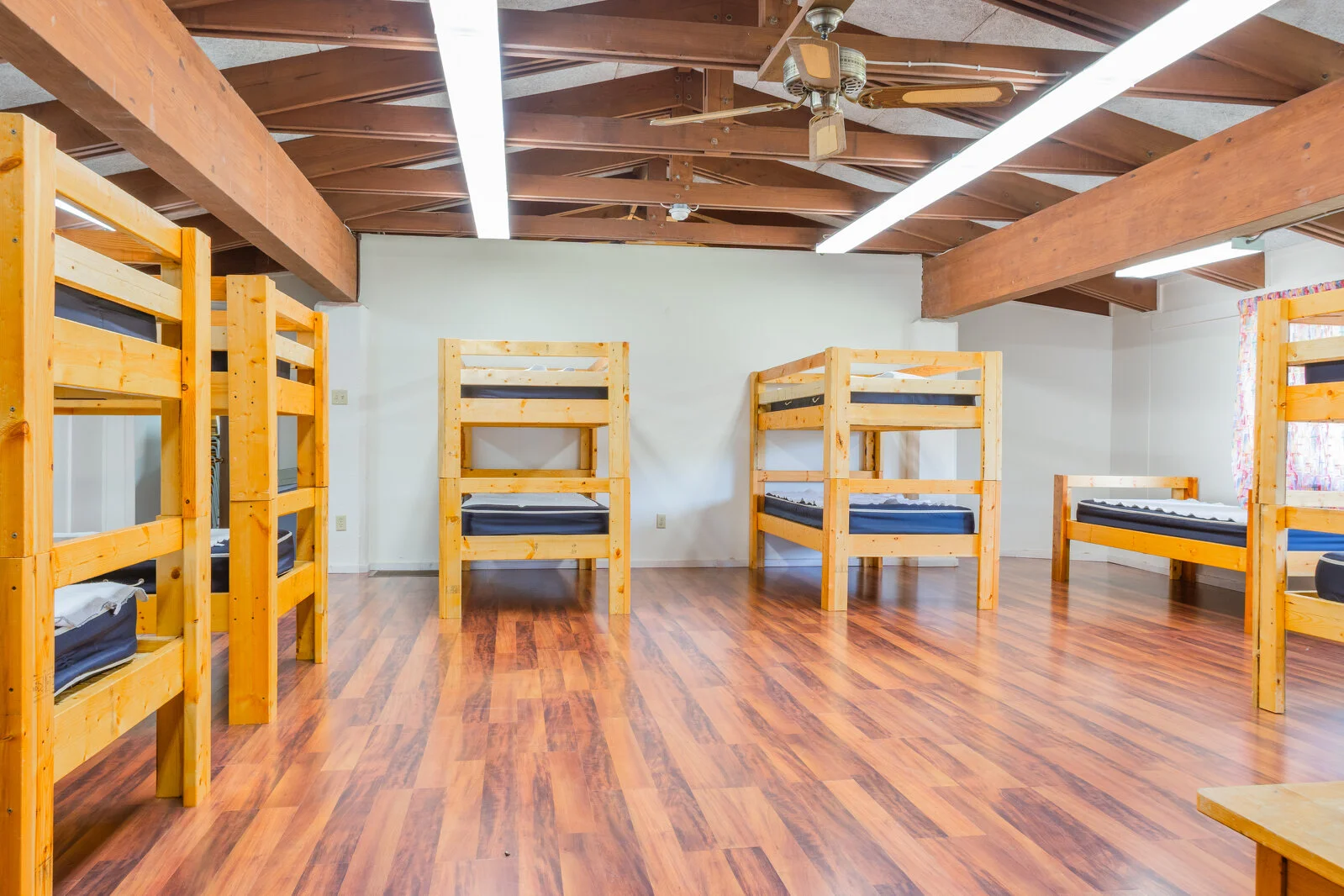  2025/04/Brown-Door-Dorm-6.jpg 