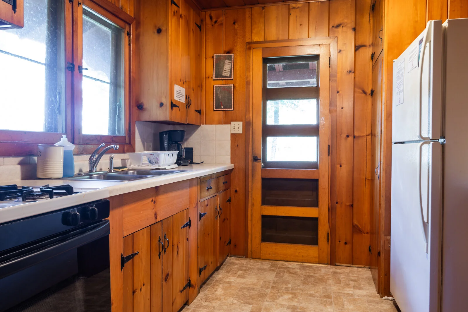  2025/04/Killian-Cabin-3.jpg 