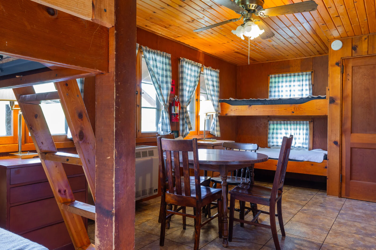  2025/04/St-Louis-2-Cabin-1.jpg 