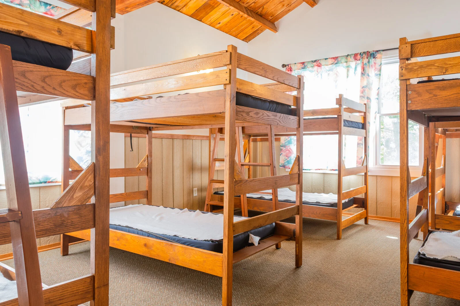  2025/04/Warner-Kallman-Dorm-5.jpg 