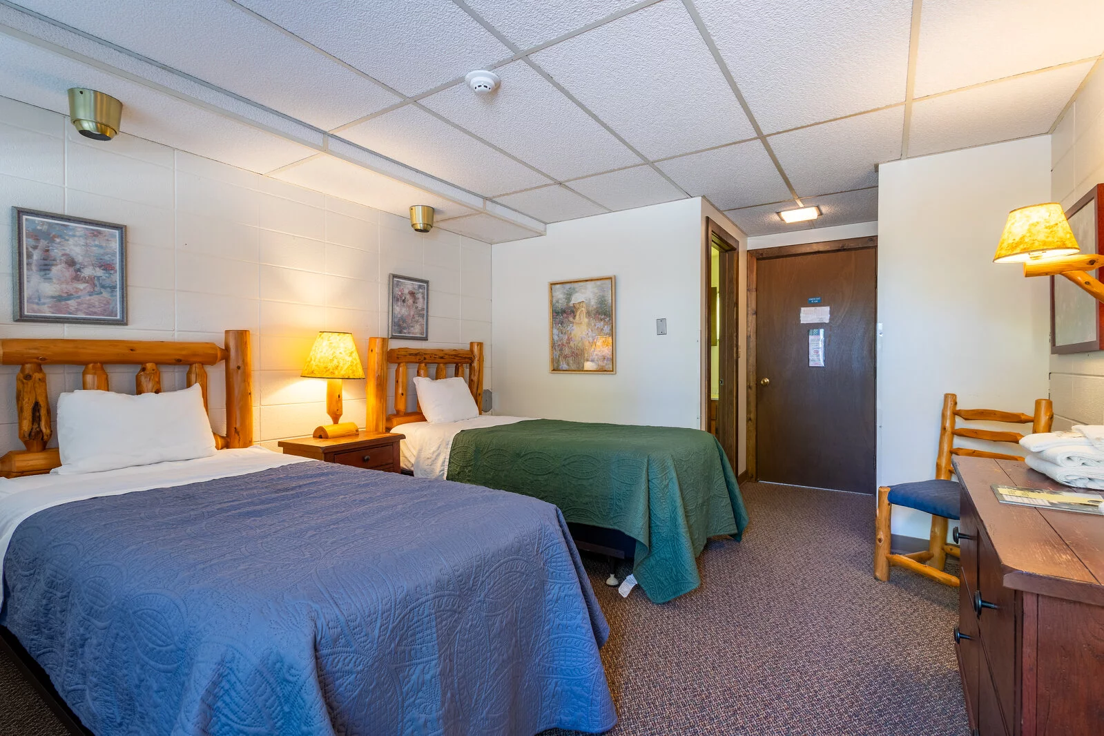  2025/04/lone-tree-lodge-2024-3.jpg 