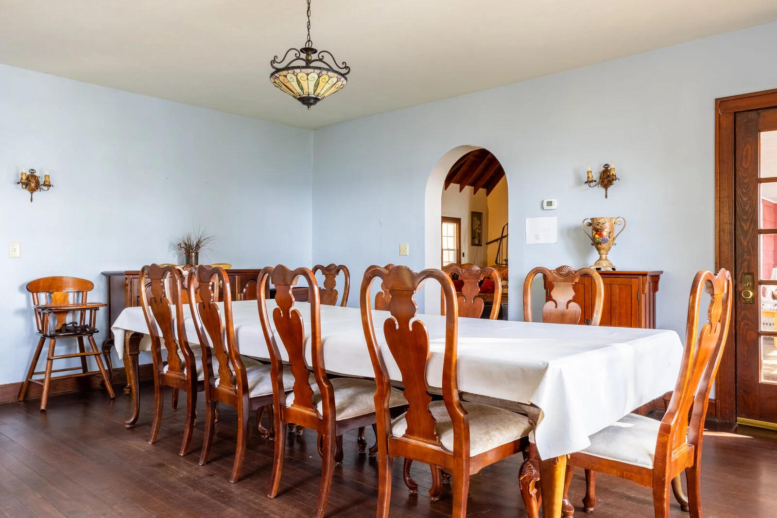  2025/04/robbins-house-2024-02.jpg 