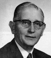 Dr. Luther Wesley Smith 2025/05/luther-smith.jpg Dr. Luther Wesley Smith