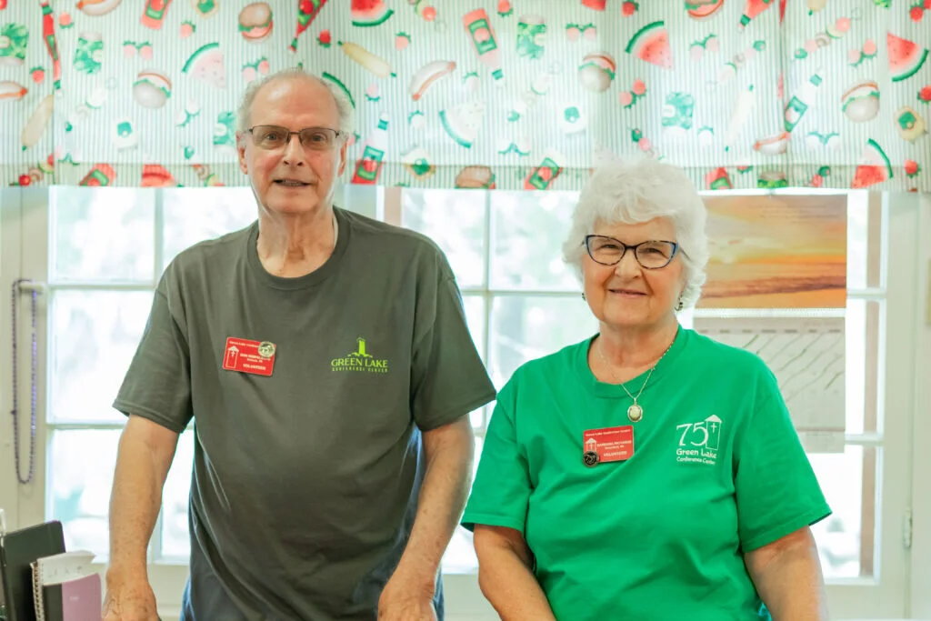 Don Wimpelberg and Barb Richards, GLCC Volunteers 2025/08/DSC03403.jpg 